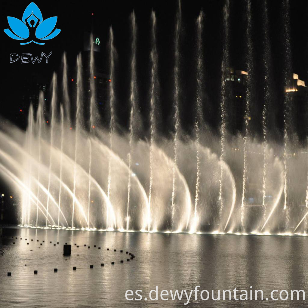 Diseño gratuito Al aire libre Gran alto Musical Decorative Dancing Water Fuente Show con luces DW-88